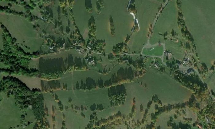 kaple svaté Anny (Žárová) – letecký pohled