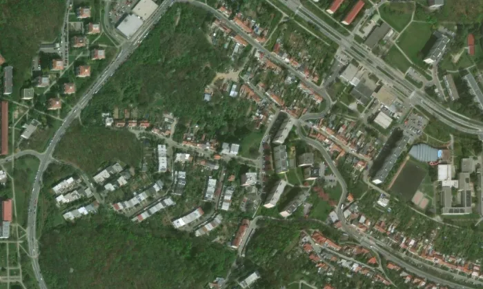kaple svaté Rodiny (Kohoutovice) – letecký pohled