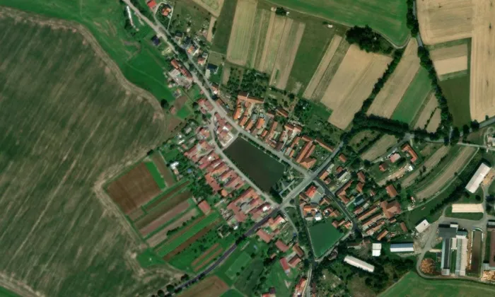 kaple svatého Jana Nepomuckého (Blízkov) – letecký pohled