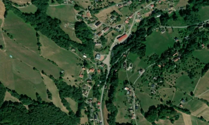 kaple svatého Václava (Víchová nad Jizerou) – letecký pohled