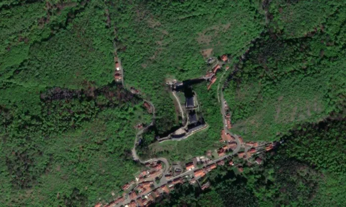 Karlštejn – letecký pohled