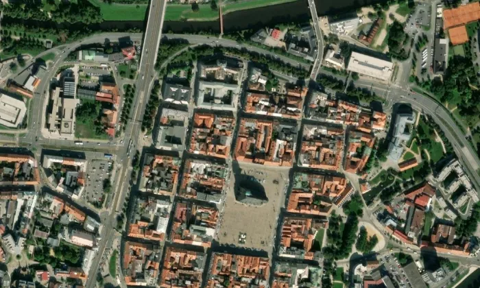 Katedrála svatého Bartoloměje – letecký pohled