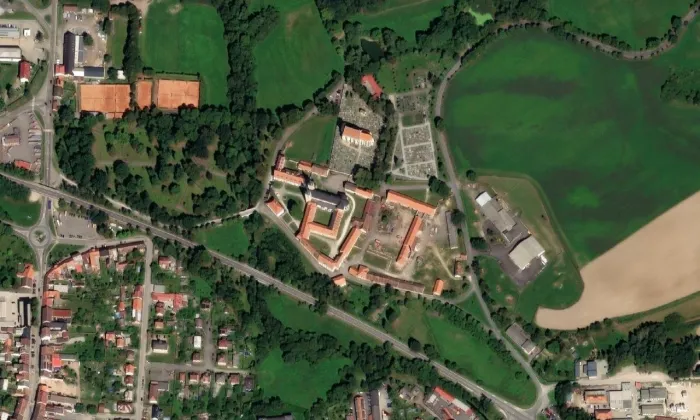 Klášter Milevsko – letecký pohled