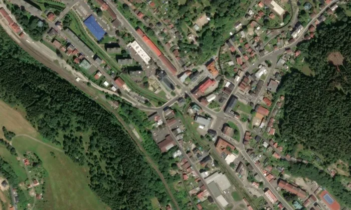 Kostel Božího Těla (Kraslice) – letecký pohled