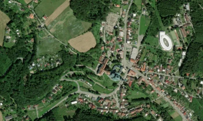 kostel Jména Panny Marie (Křtiny) – letecký pohled
