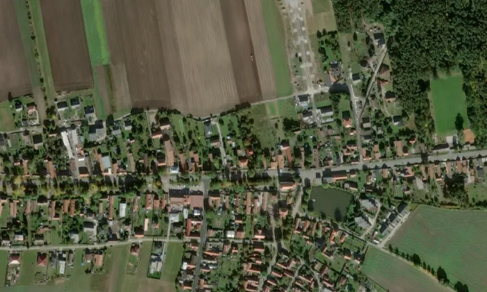 kostel Nanebevzetí Panny Marie (Kostelní Lhota) – letecký pohled