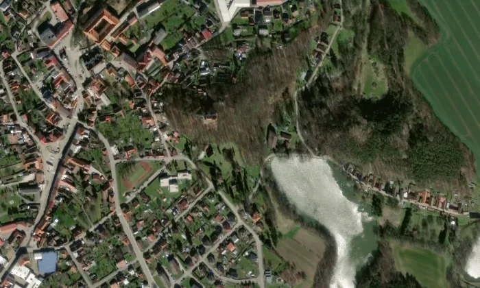 kostel Nanebevzetí Panny Marie (Mladá Vožice) – letecký pohled
