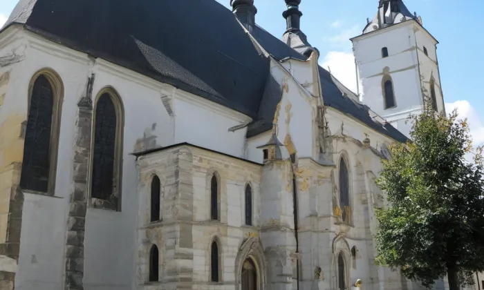 kostel Nanebevzetí Panny Marie (Uničov) – historical