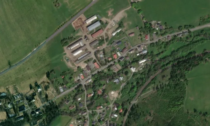 Kostel Narození Panny Marie (Jamartice) – letecký pohled