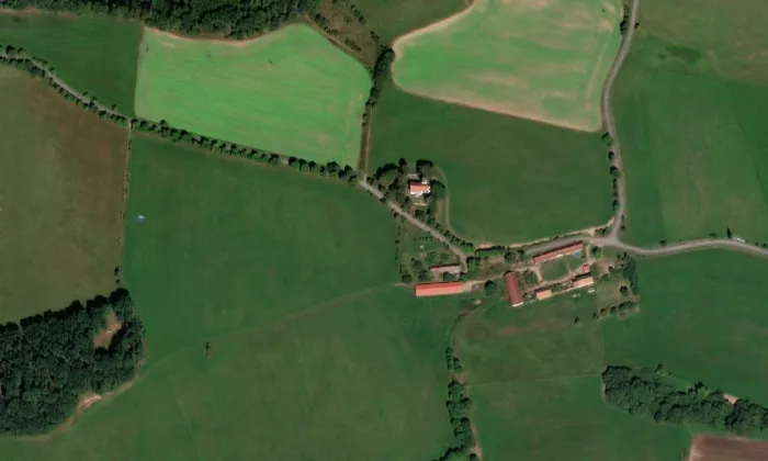 Kostel Narození Panny Marie (Nový Kostelec) – letecký pohled