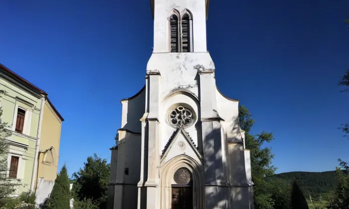 Kostel Narození Panny Marie (Ročov) – historical