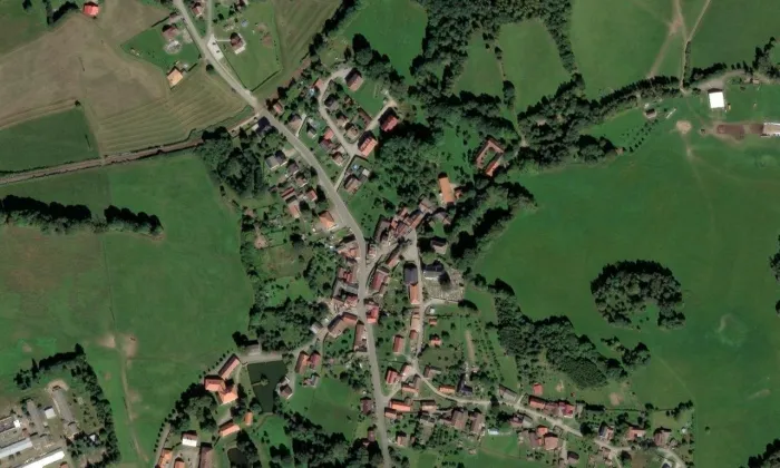 kostel Nejsvětější Trojice (Bohumilice) – letecký pohled