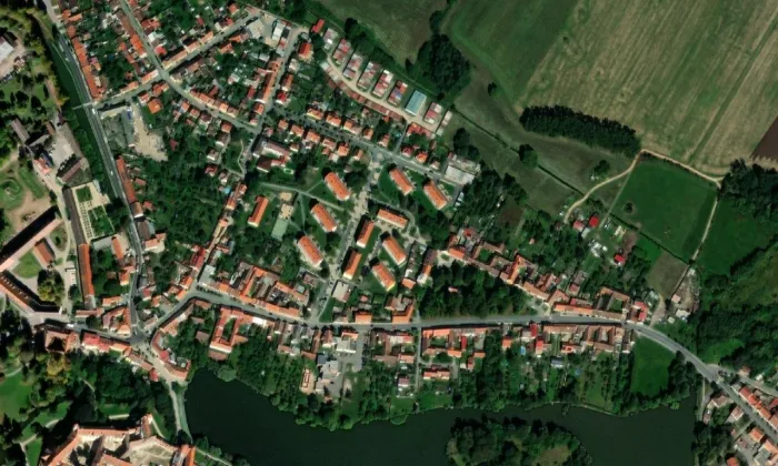 Kostel Panny Marie v Telči – letecký pohled