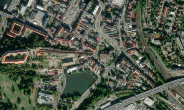 Kostel Povýšení svatého Kříže v Děčíně – letecký pohled