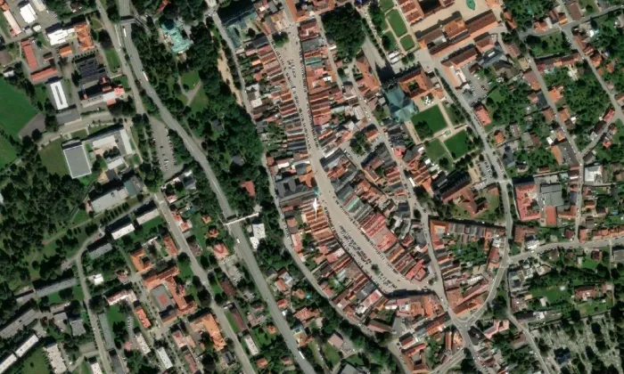 Kostel Rozeslání svatých apoštolů (Litomyšl-Město) – letecký pohled