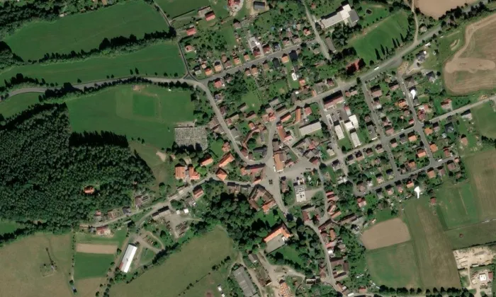 kostel Stětí svatého Jana Křtitele (Čestice) – letecký pohled