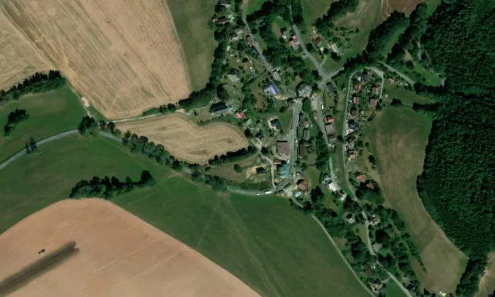 Kostel svaté Kateřiny Alexandrijské (Mříčná) – letecký pohled