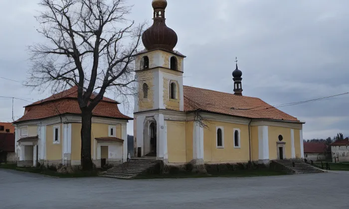 kostel svatých Petra a Pavla (Dolní Lukavice) – historical