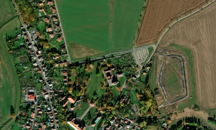 Kostel svatých Tří králů – letecký pohled