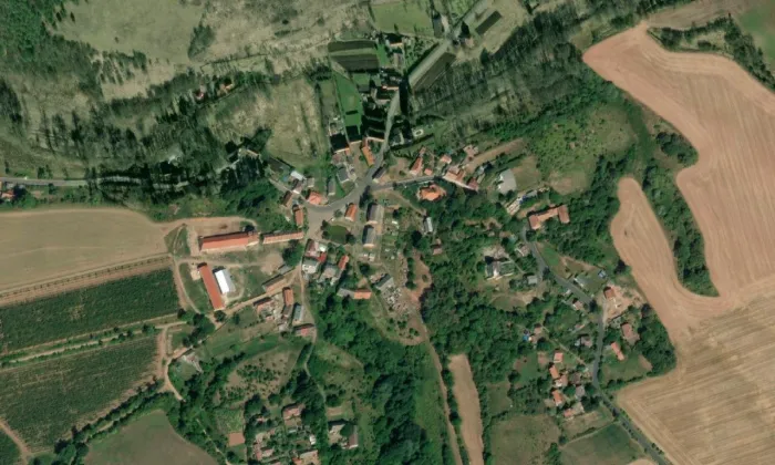 Kostel svatého Bartoloměje (Nečemice) – letecký pohled