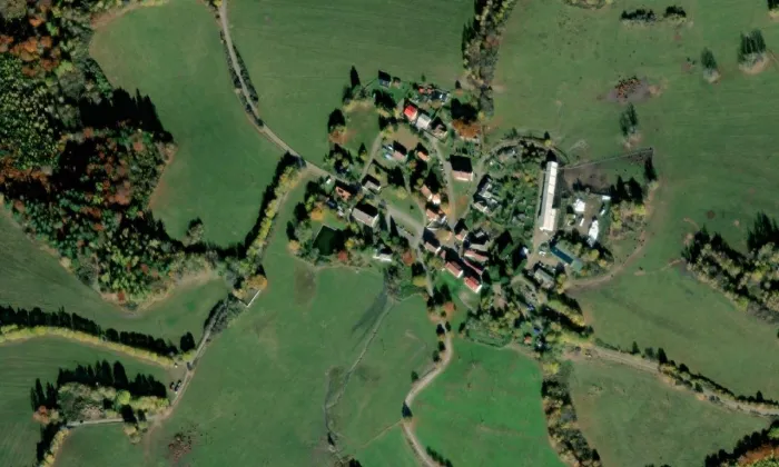 Kostel svatého Bartoloměje (Slavkov) – letecký pohled
