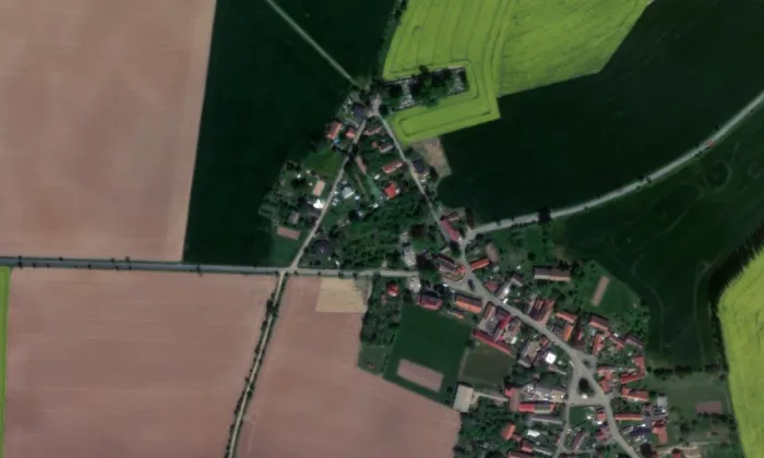 Kostel svatého Bartoloměje (Solopysky) – letecký pohled