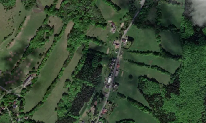 Kostel svatého Bedřicha (Bedřichov) – letecký pohled