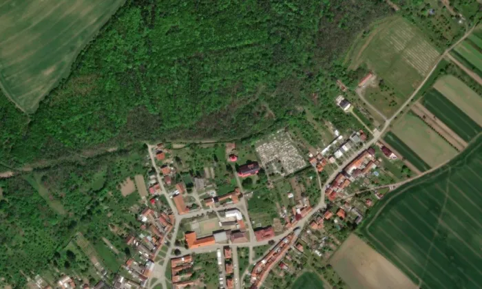 Kostel svatého Benedikta (Pustiměř) – letecký pohled