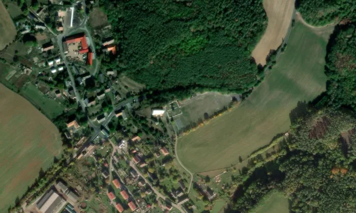 Kostel svatého Havla (Tuhaň) – letecký pohled