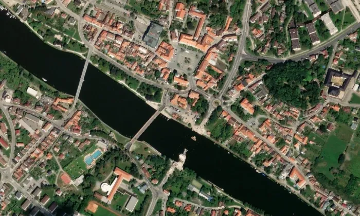 Kostel svatého Jakuba (Týn nad Vltavou) – letecký pohled