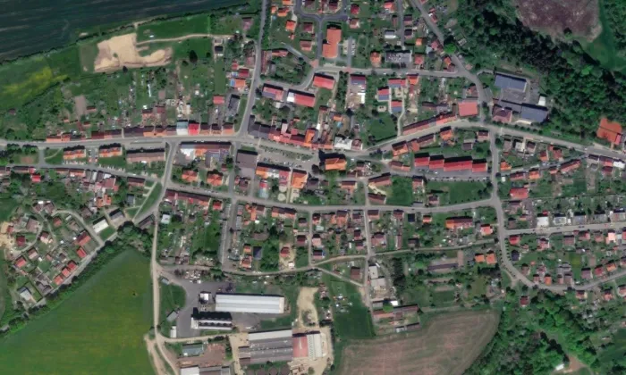 Kostel svatého Jakuba Většího (Kladruby) – letecký pohled