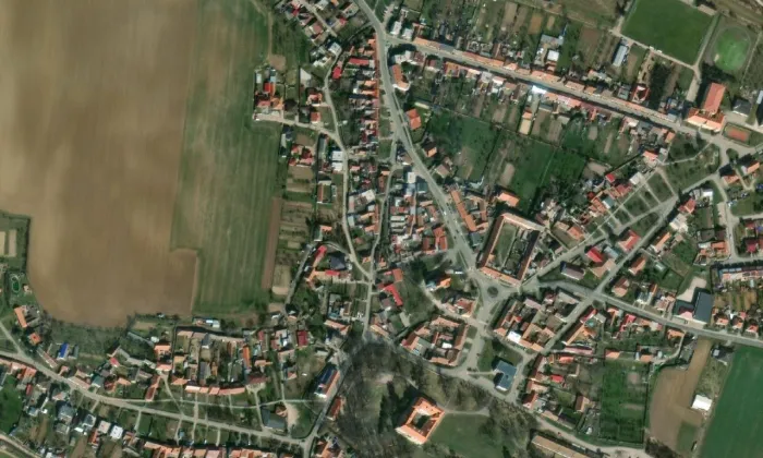 kostel svatého Jana Křtitele (Višňové) – letecký pohled