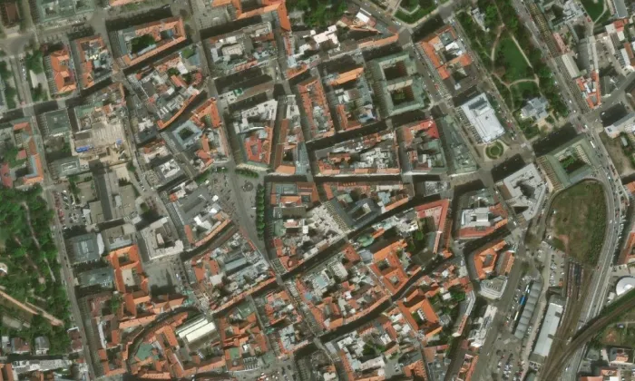 kostel svatého Jana Křtitele a svatého Jana Evangelisty (Brno-město) – letecký pohled