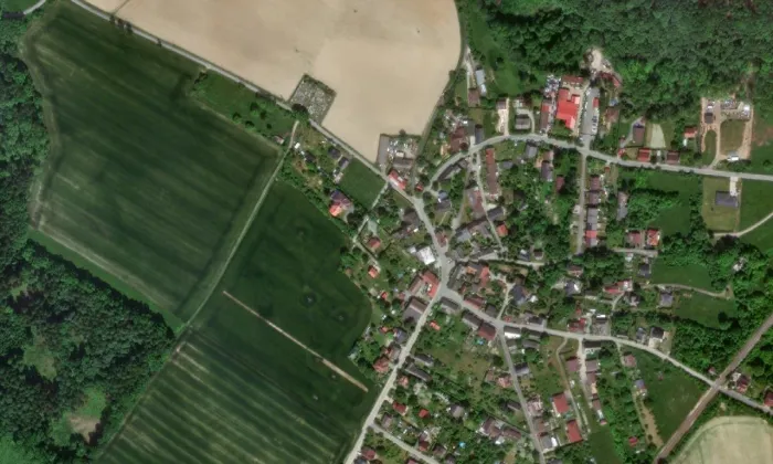 Kostel svatého Jana Nepomuckého (Studnice) – letecký pohled