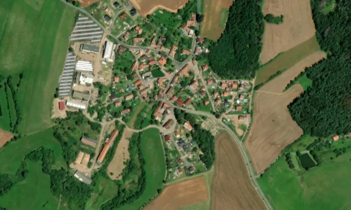 kostel svatého Jiří (Olší) – letecký pohled