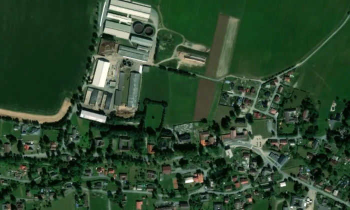 Kostel svatého Jiří (Pomezí) – letecký pohled