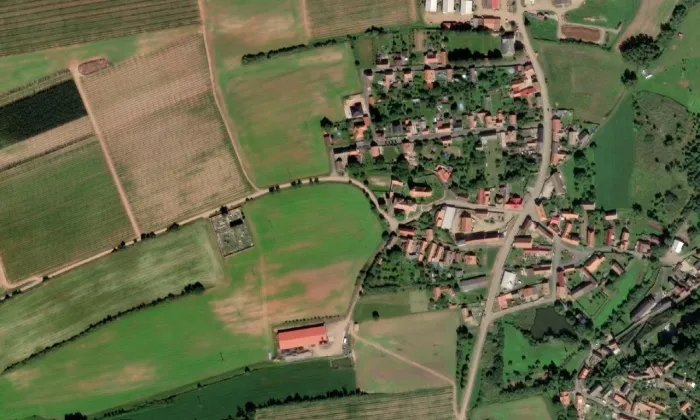 Kostel svatého Jiljí (Vinařice) – letecký pohled