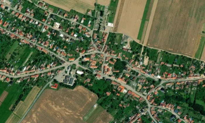 kostel svatého Jiljí (Zbraslav) – letecký pohled