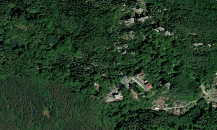 Kostel svatého Josefa (Hrubá Skála) – letecký pohled