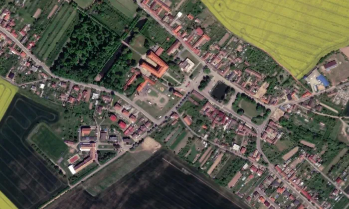 kostel svatého Lukáše (Myslibořice) – letecký pohled
