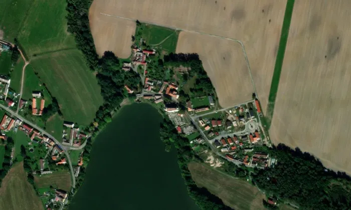kostel svatého Martina (Bošilec) – letecký pohled