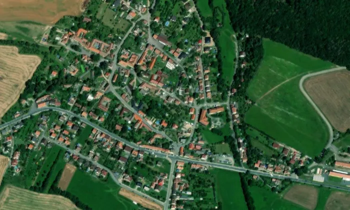 kostel svatého Martina (Kralice nad Oslavou) – letecký pohled