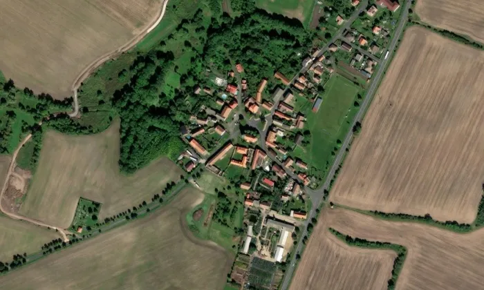 Kostel svatého Martina v Kozlech – letecký pohled