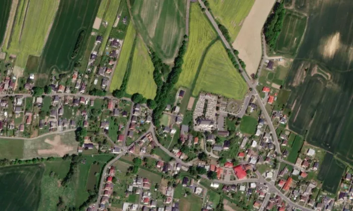 Kostel svatého Matouše (Hať) – letecký pohled