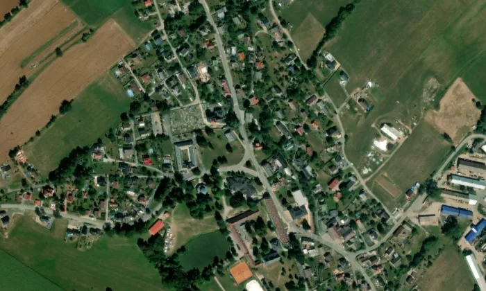 Kostel svatého Mikuláše (Horní Branná) – letecký pohled