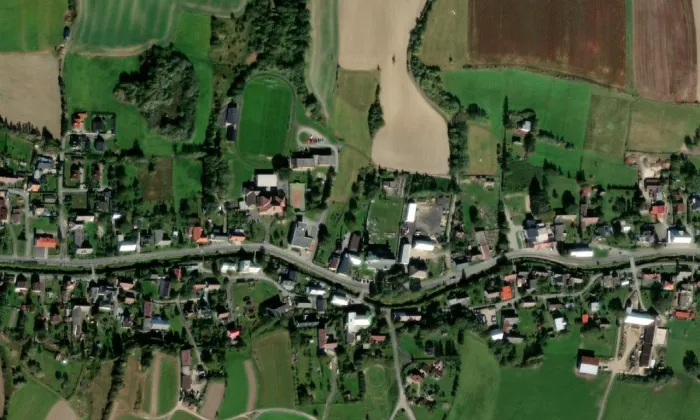 Kostel svatého Mikuláše (Jindřichov) – letecký pohled