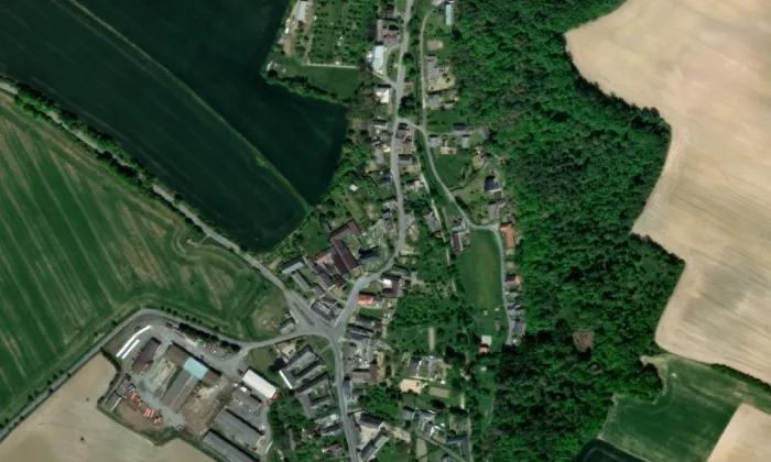 Kostel svatého Mikuláše (Police) – letecký pohled