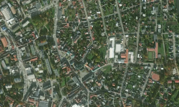 kostel svatého Mikuláše v Humpolci – letecký pohled