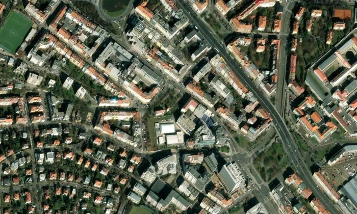 Kostel svatého Pankráce v Praze – letecký pohled