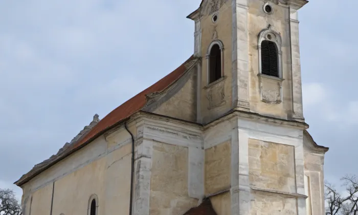 kostel svatého Petra a Pavla (Miroslav) – historical